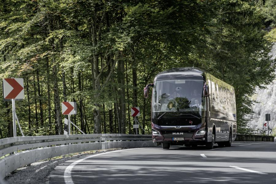  MAN Lion’s Coach C 2017 года  (фото 8 из 15)